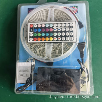 CE ROHS Compliant SMD5050 RGB 150LED 5M Roll LED Strip Lights with Remote and BT/WiFi App Control Kit